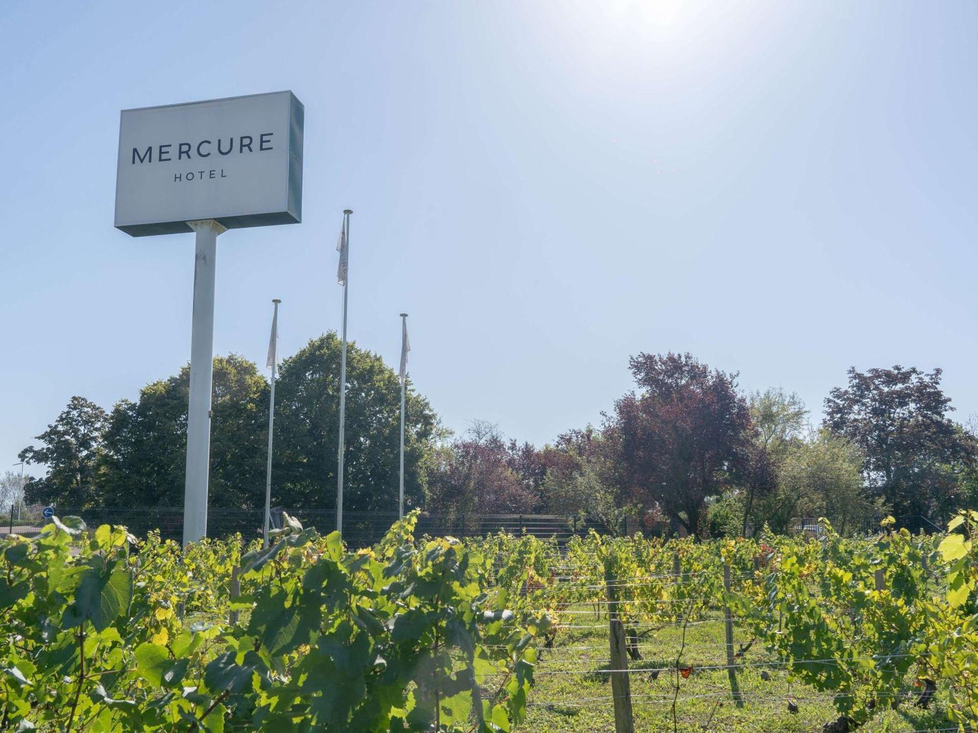 Hotel Mercure Auxerre Autoroute Du Soleil Appoigny Exterior foto